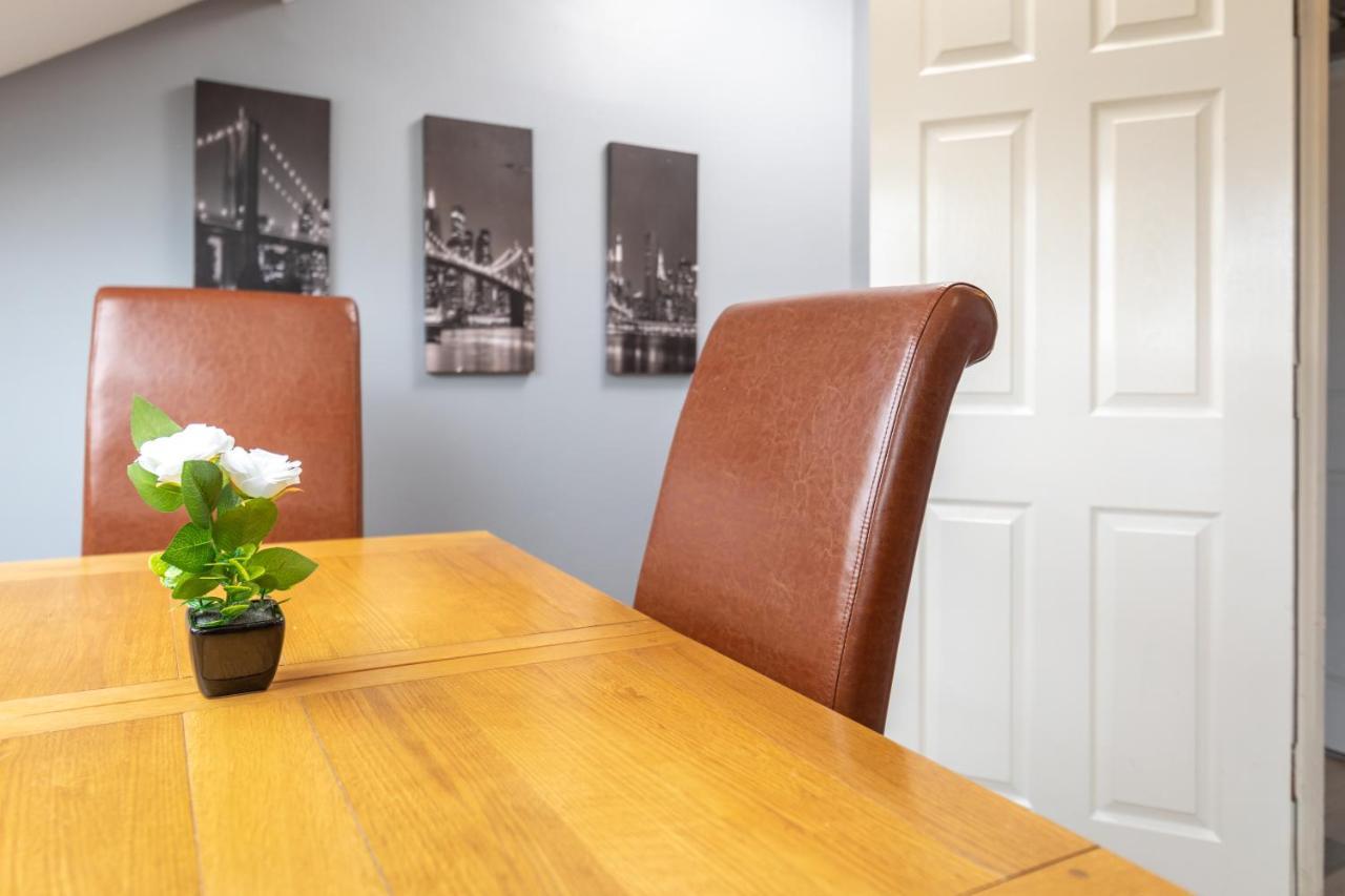 Sunderland City Centre Apartments Free Parking And Wi-Fi Exterior photo
