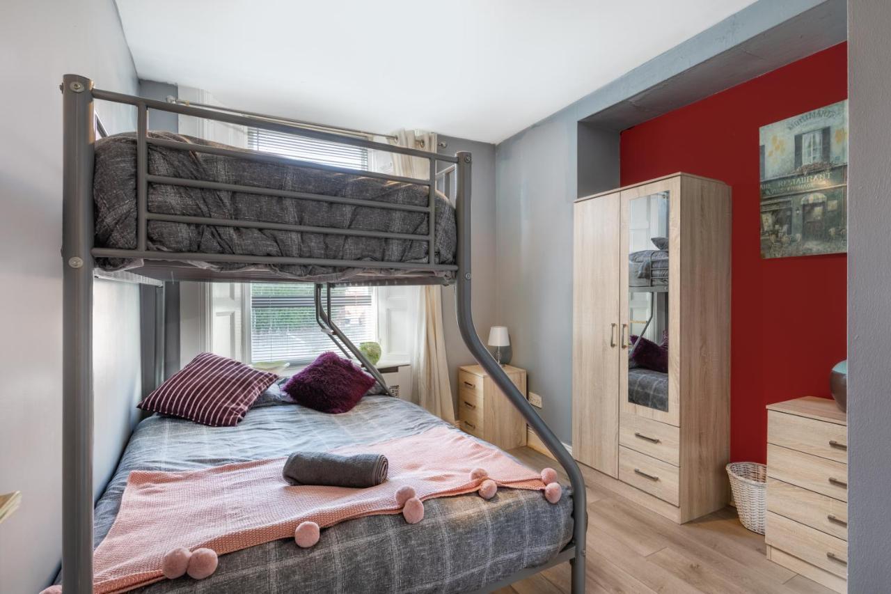 Sunderland City Centre Apartments Free Parking And Wi-Fi Exterior photo
