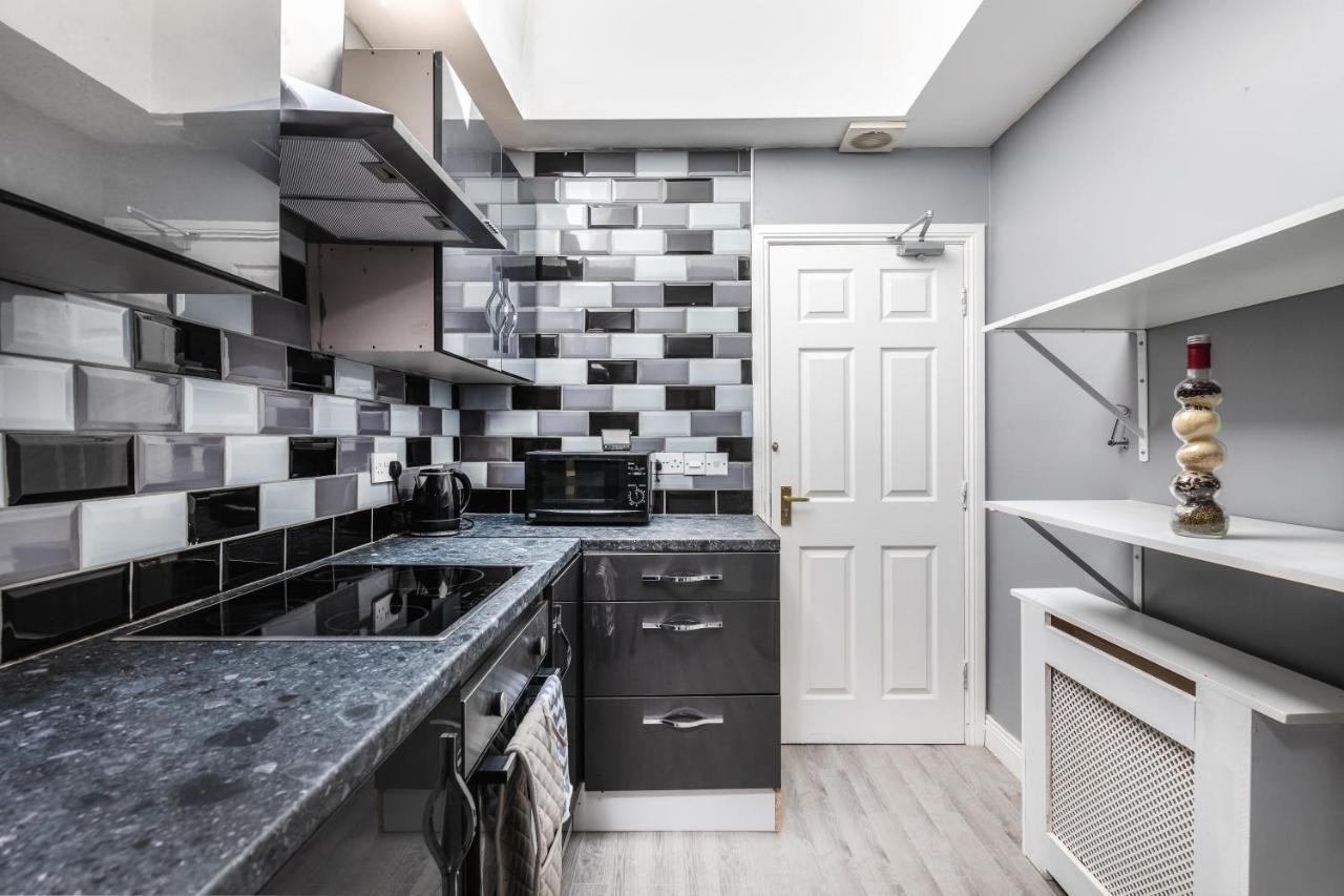 Sunderland City Centre Apartments Free Parking And Wi-Fi Exterior photo