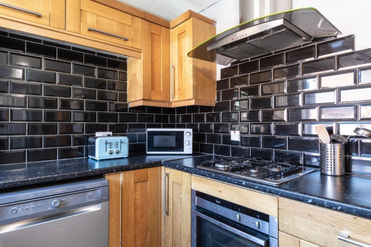 Sunderland City Centre Apartments Free Parking And Wi-Fi Exterior photo